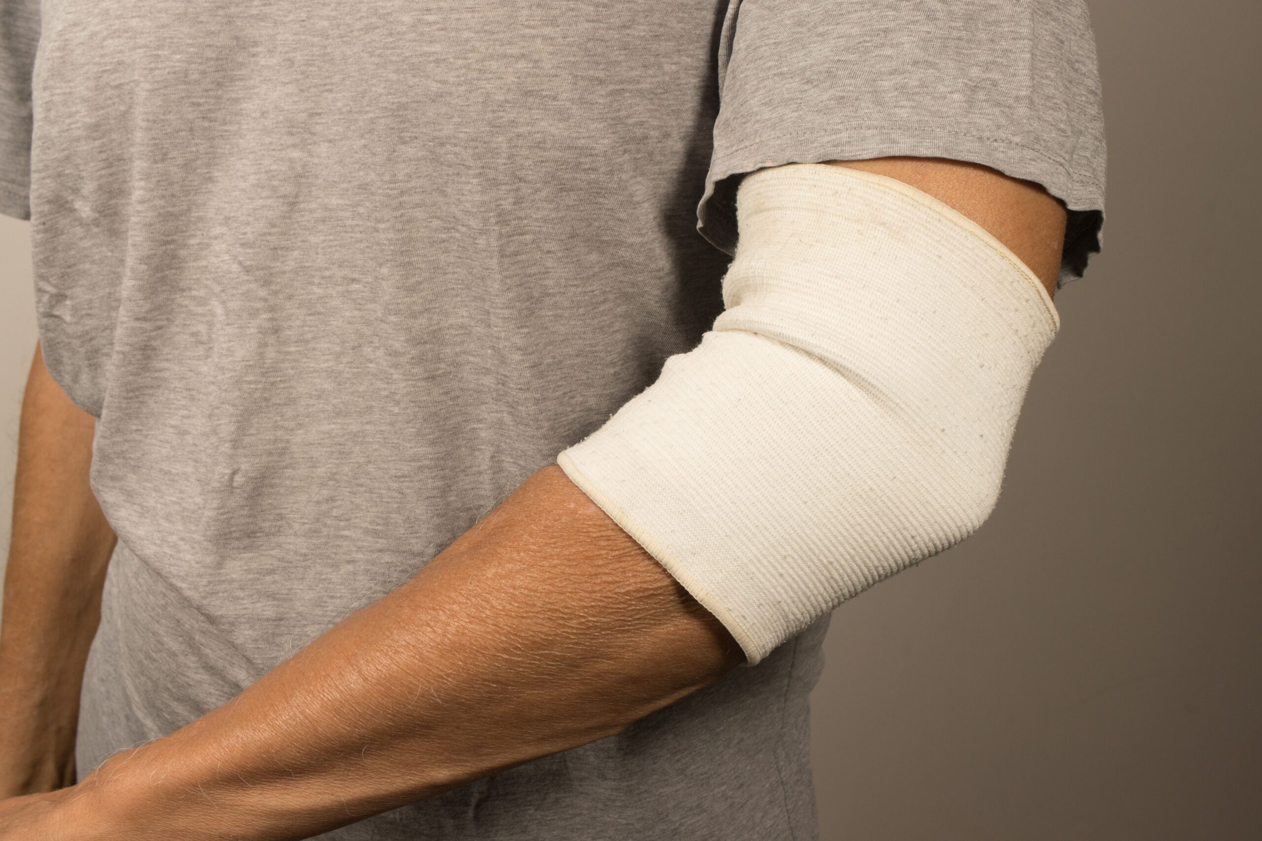 Man wearing an elastic Ace Bandage