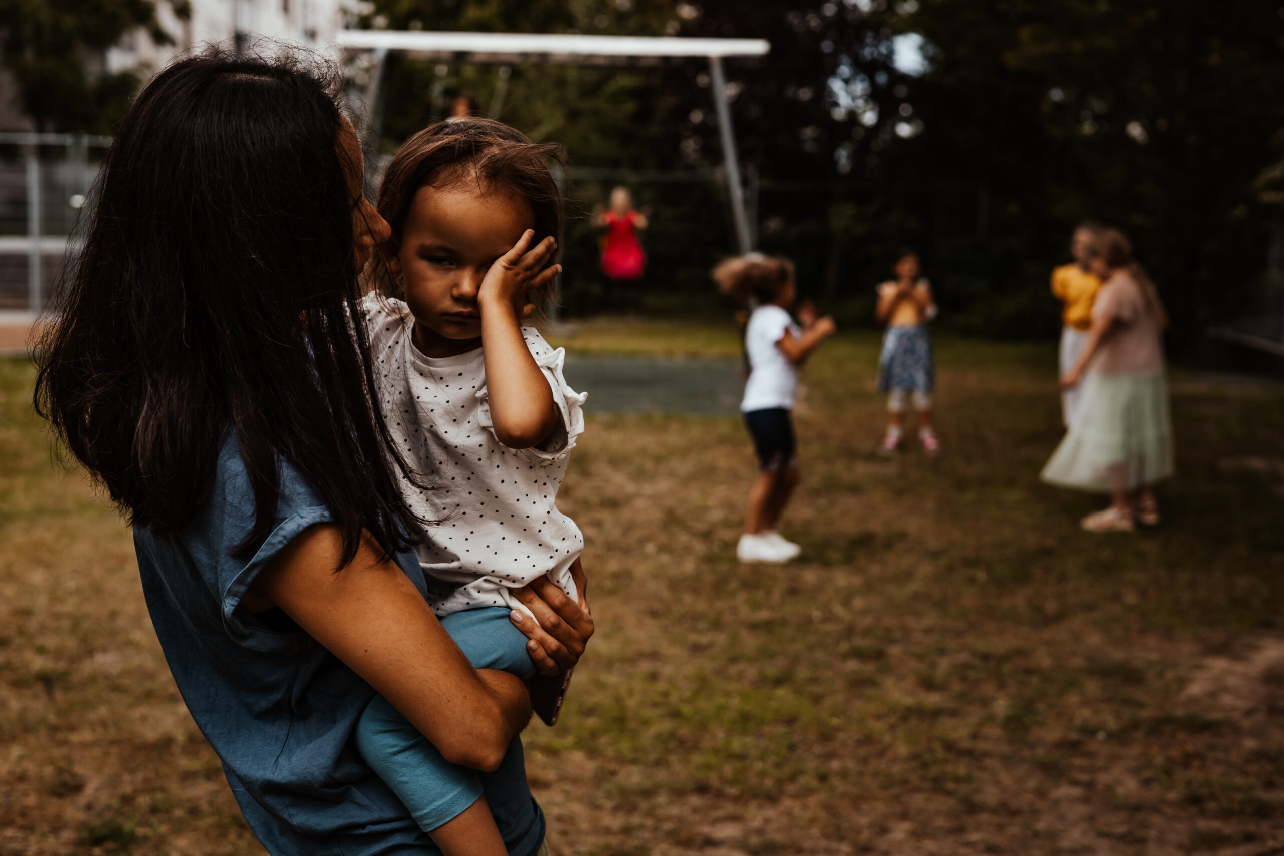 little-girl-crying-in-her-mother-s-arms-emotional